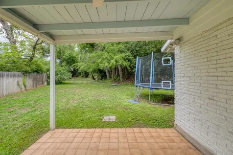 1804 Raleigh Avenue Austin TX 78703