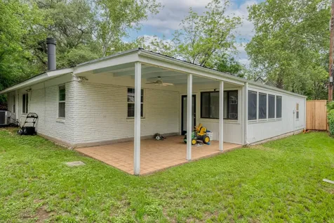 1804 Raleigh Avenue Austin TX 78703