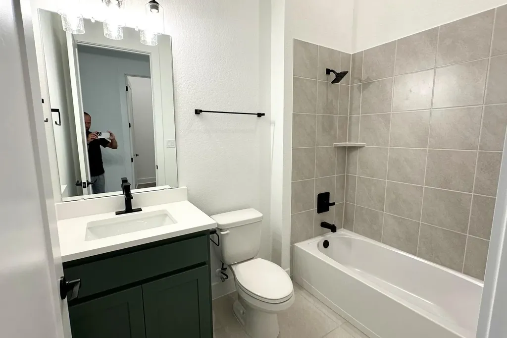 1720 Pueblo Pass Leander TX 78641