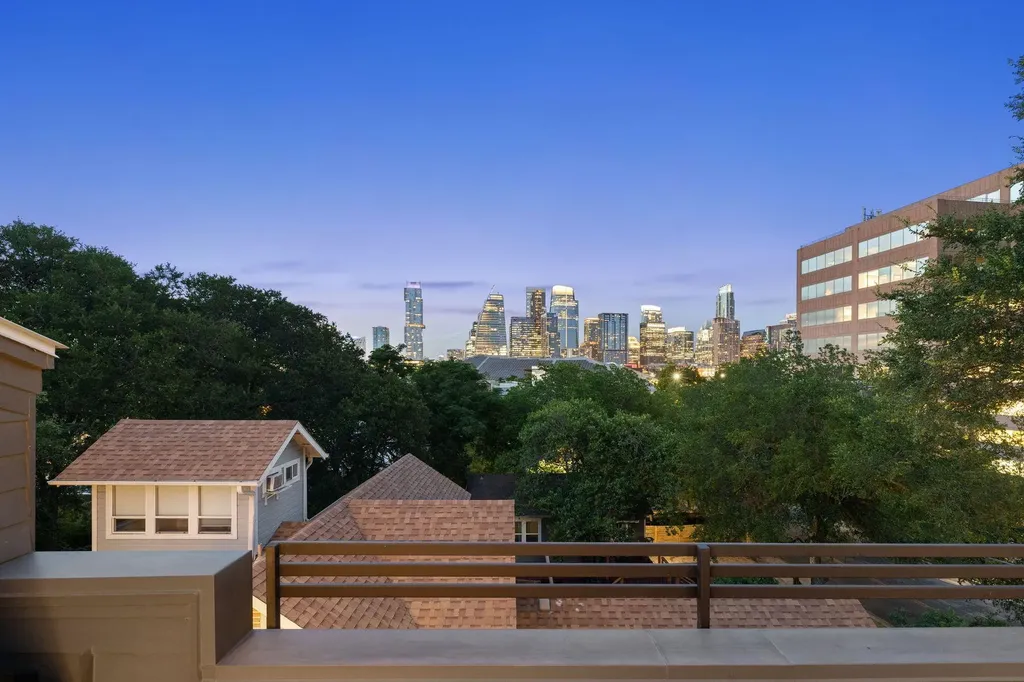 516 Bouldin Drive Austin TX 78704