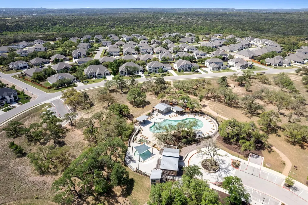 306 Bridge Water Loop Dripping Springs TX 78620