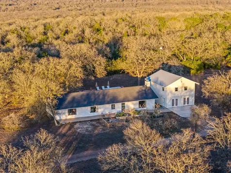 510 Thousand Oaks Drive Cedar Creek TX 78612