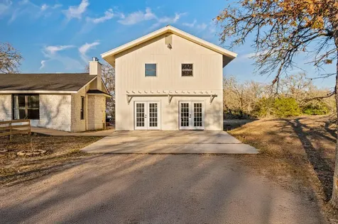 510 Thousand Oaks Drive Cedar Creek TX 78612