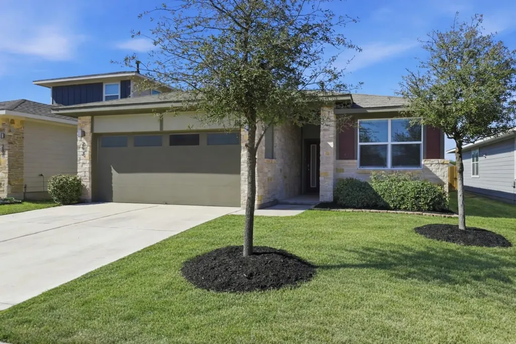 293 Tequilana Pass Leander TX 78641