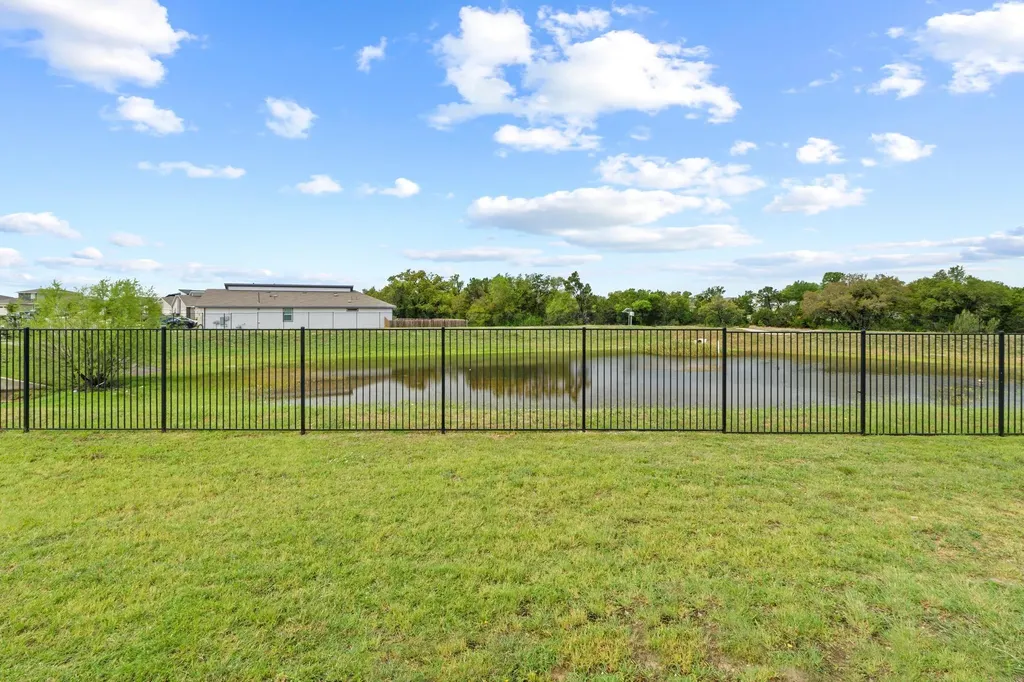 293 Tequilana Pass Leander TX 78641