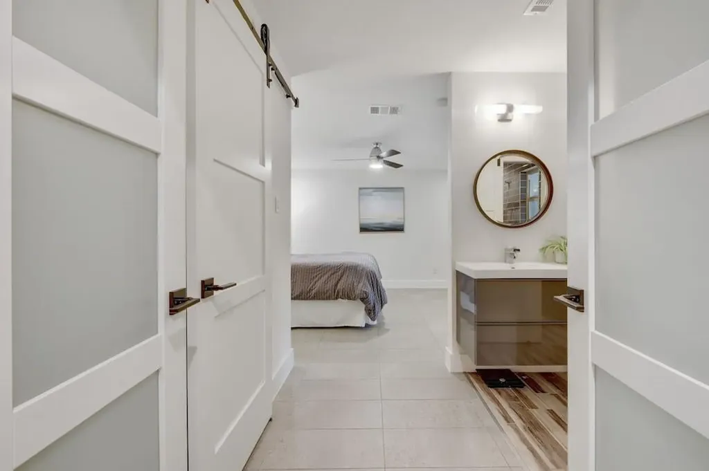 4707 Trail Crest Circle Austin TX 78735