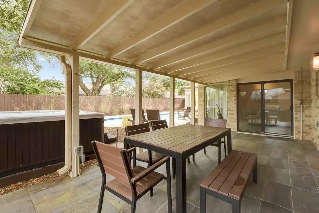 4707 Trail Crest Circle Austin TX 78735