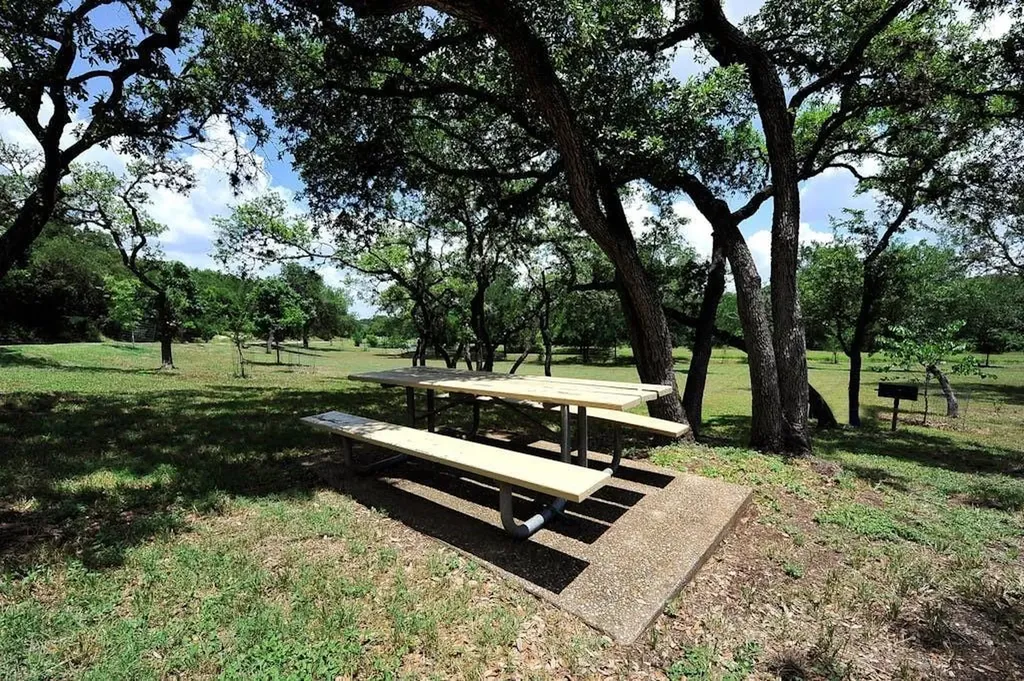 4707 Trail Crest Circle Austin TX 78735