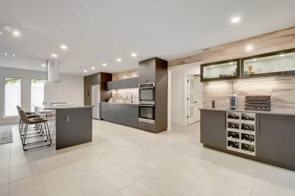 4707 Trail Crest Circle Austin TX 78735