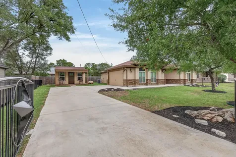 212 Knights Row Cottonwood Shores TX 78657