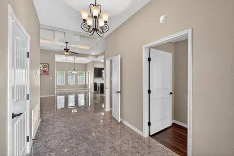 212 Knights Row Cottonwood Shores TX 78657