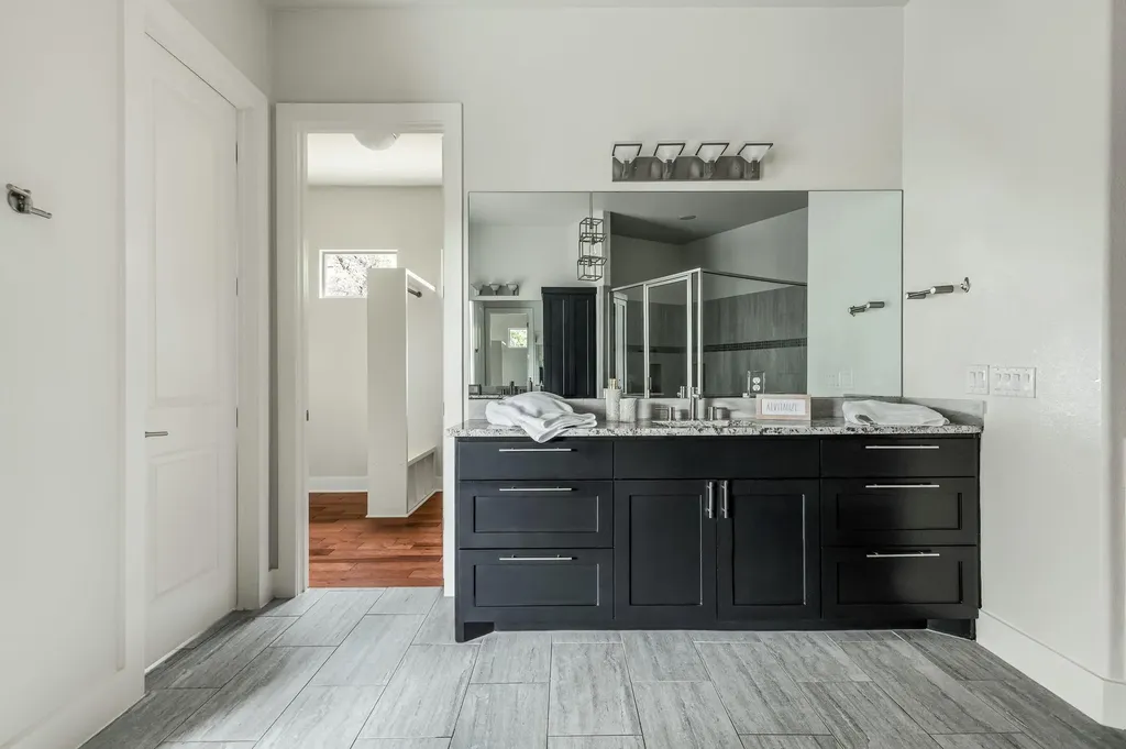 6605 Peralto Cove Austin TX 78730
