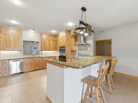 1252 Merlot New Braunfels TX 78132
