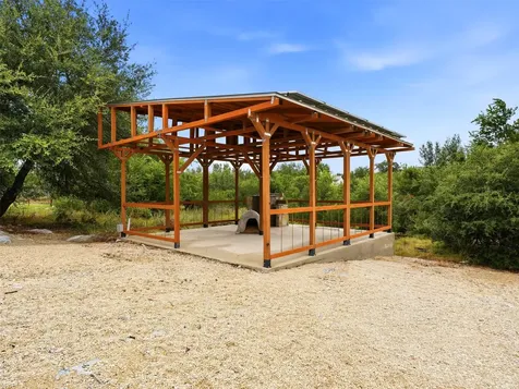 1252 Merlot New Braunfels TX 78132
