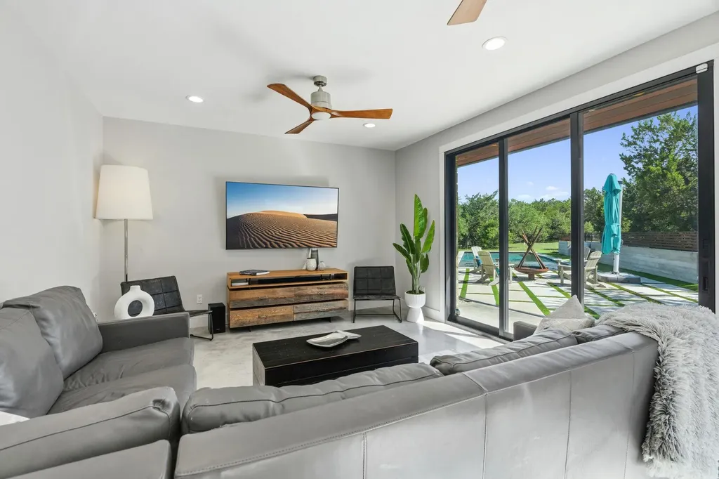 11778 Rim Rock Trail Austin TX 78737