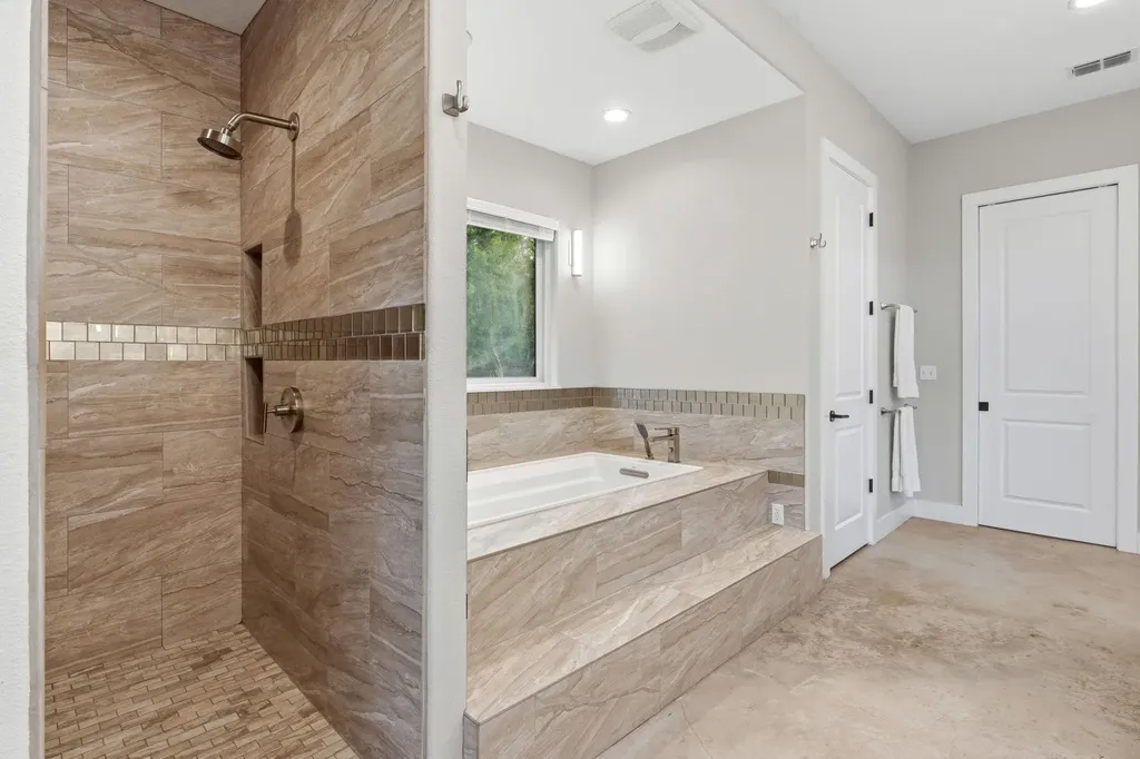 11778 Rim Rock Trail Austin TX 78737