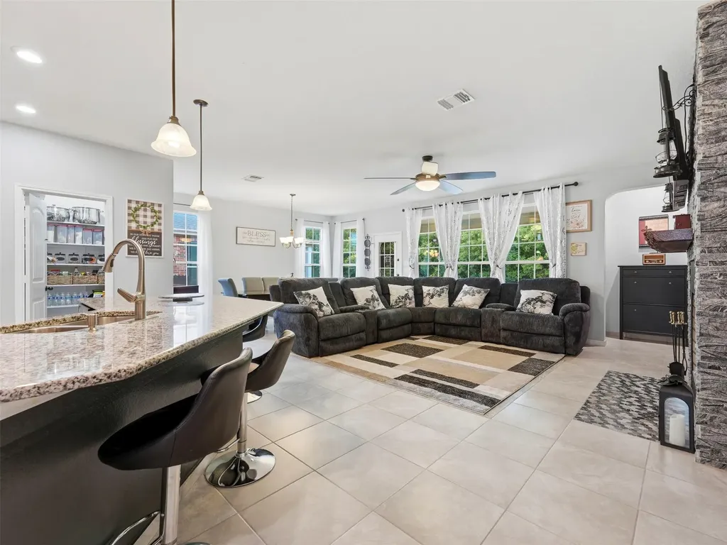 1031 Toltec Trail Georgetown TX 78626