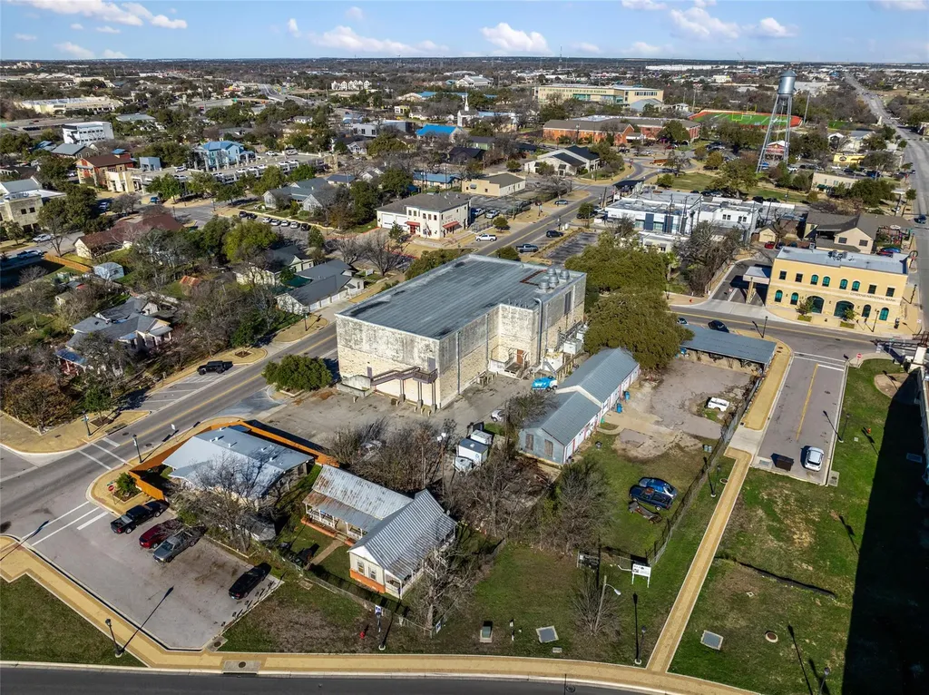 103 W Bagdad Avenue Round Rock TX 78664