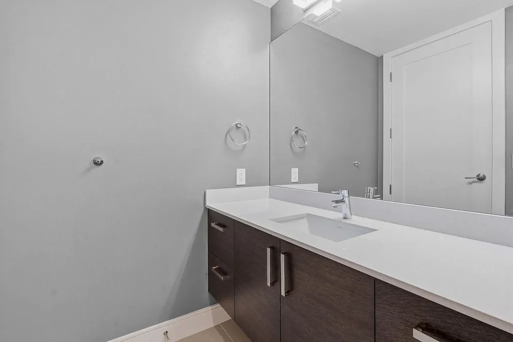222 West Avenue Austin TX 78701