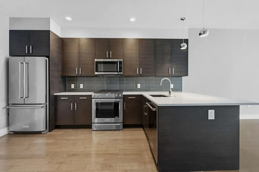 222 West Avenue Austin TX 78701