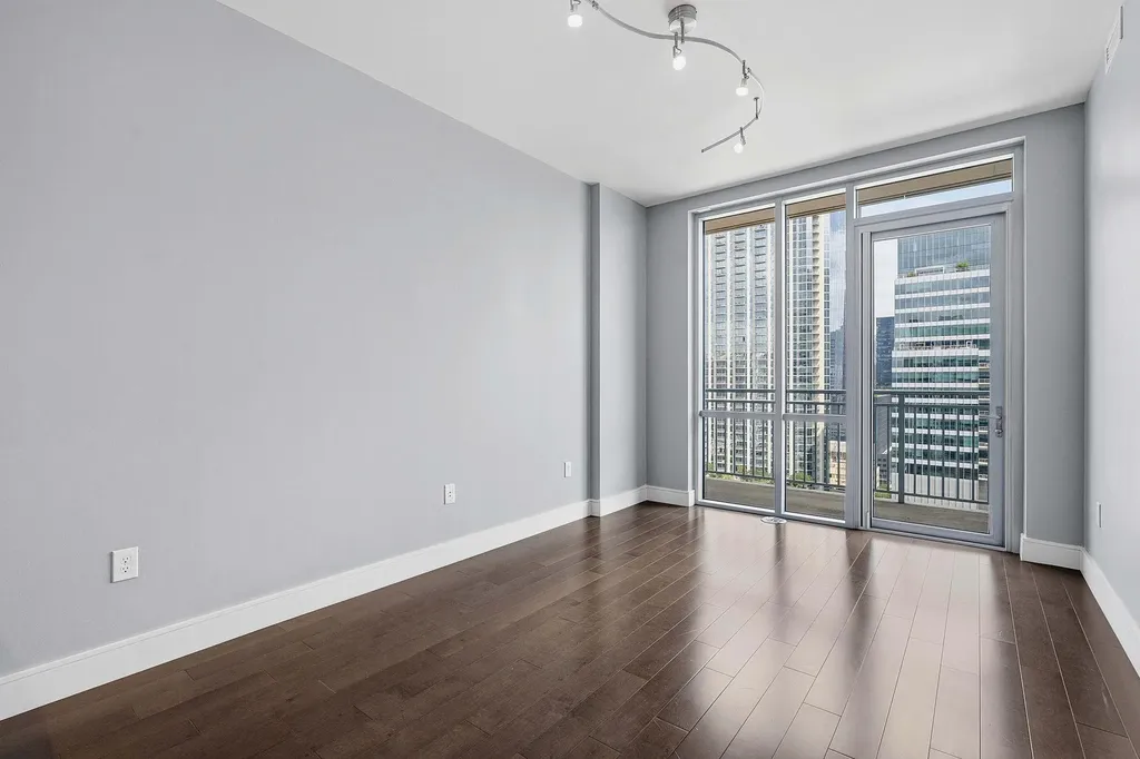222 West Avenue Austin TX 78701