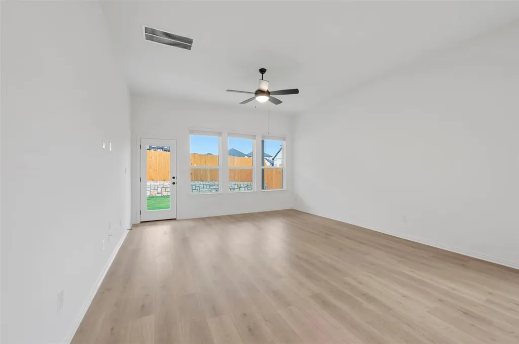 564 Darley Oak Drive Dripping Springs TX 78620