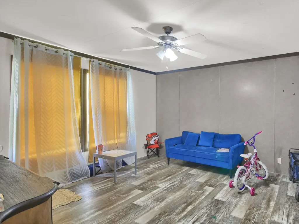 271 Alma Lane Kyle TX 78640