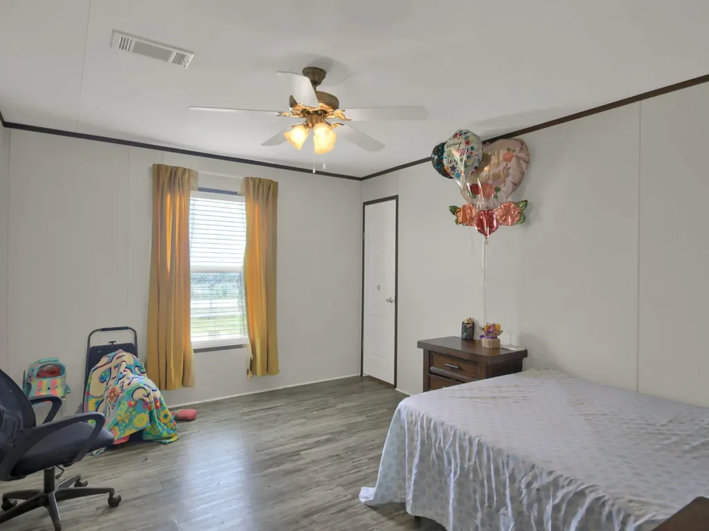 271 Alma Lane Kyle TX 78640