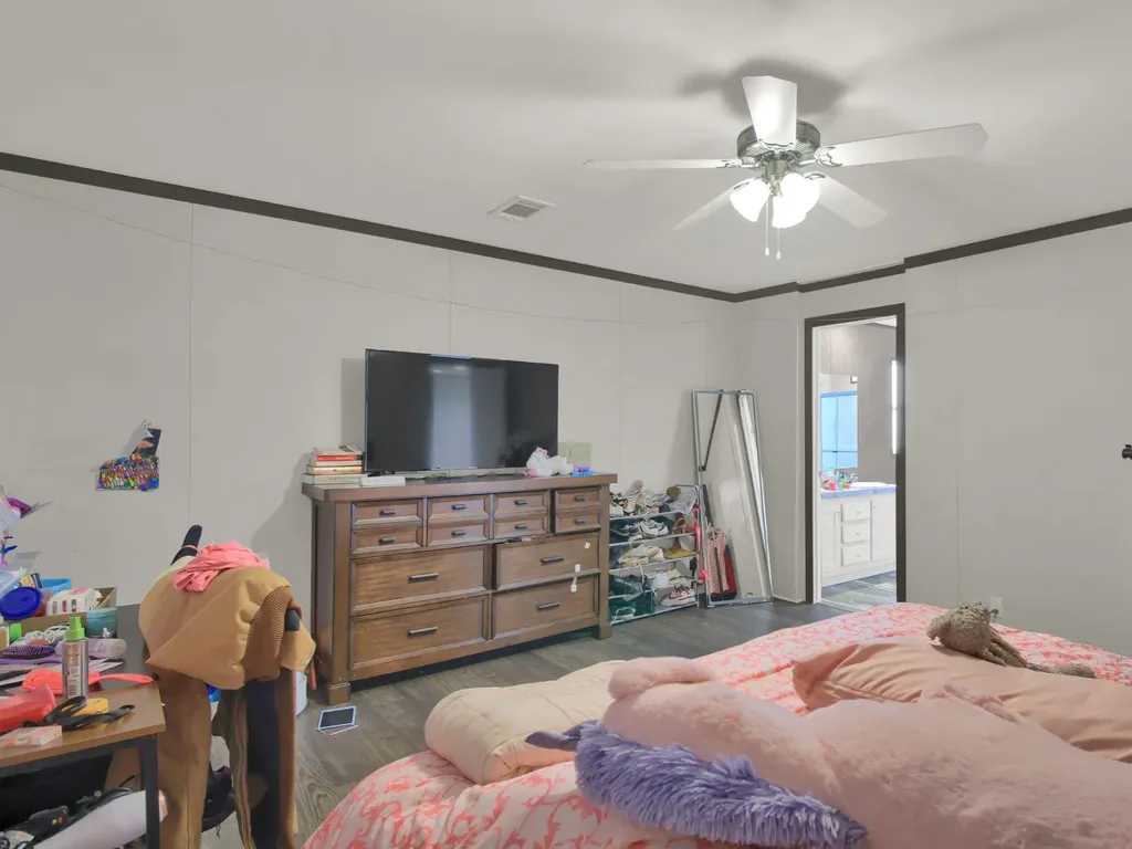 271 Alma Lane Kyle TX 78640