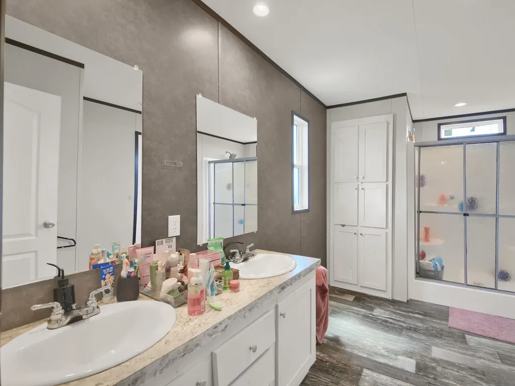 271 Alma Lane Kyle TX 78640