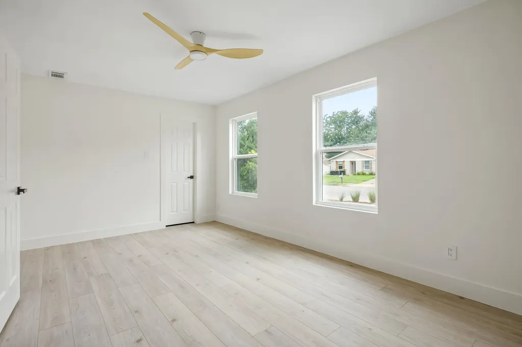 6509 Starstreak Drive Austin TX 78745