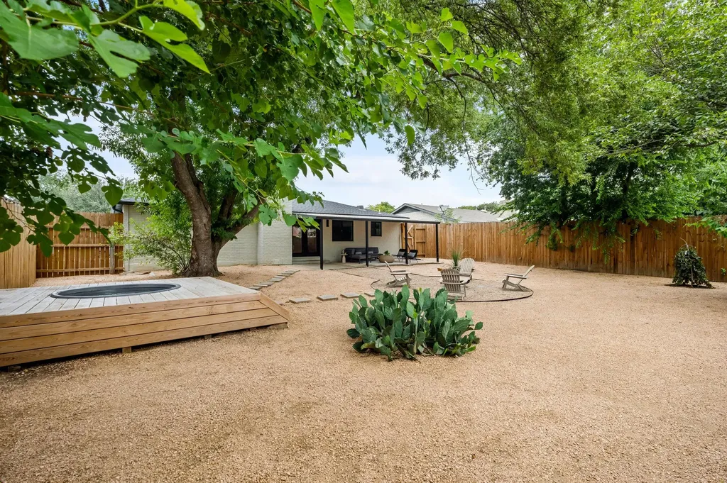 6509 Starstreak Drive Austin TX 78745