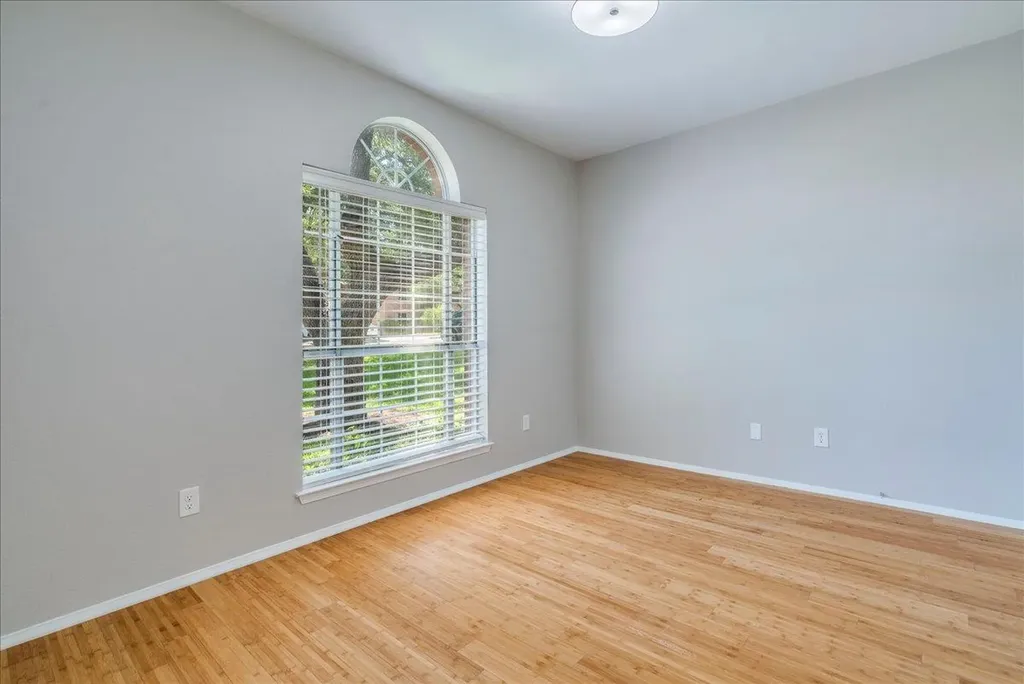 6530 Needham Lane Austin TX 78739