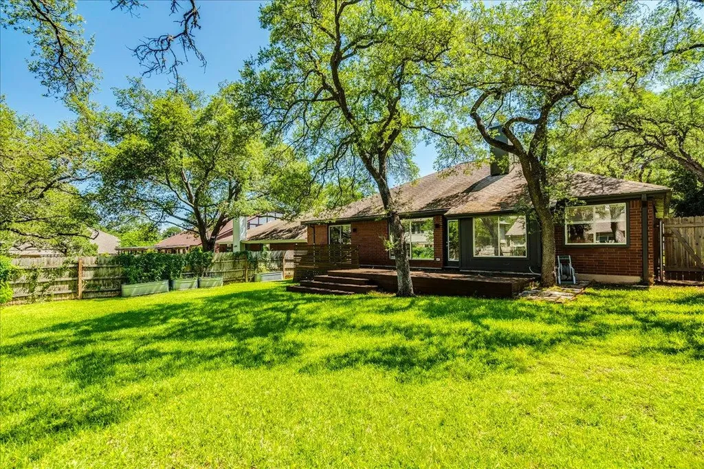 6530 Needham Lane Austin TX 78739