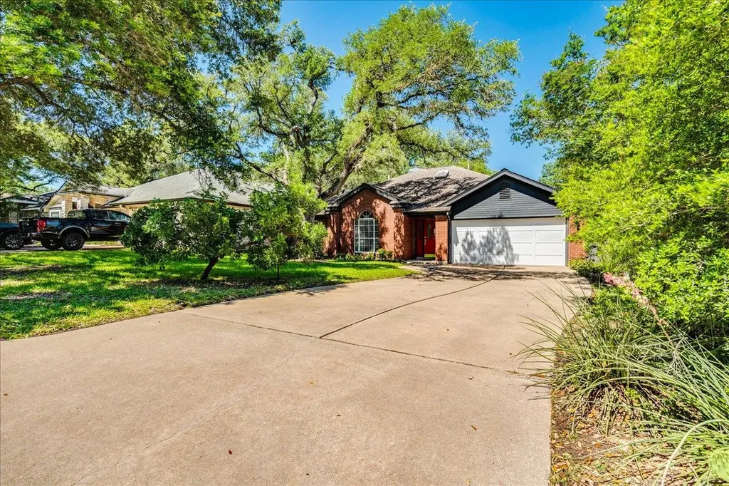 6530 Needham Lane Austin TX 78739