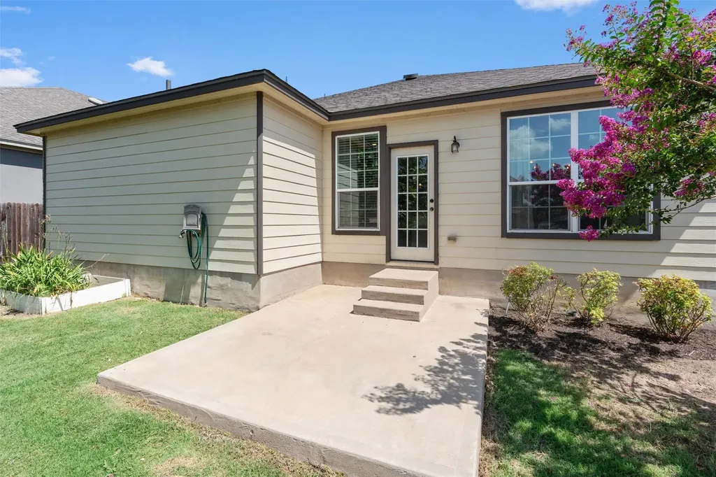 330 Reunion Lane Georgetown TX 78626