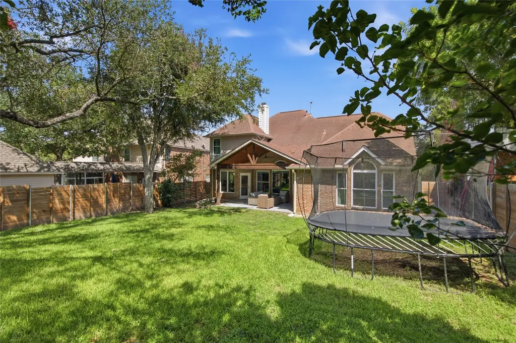 10502 Walpole Lane Austin TX 78739