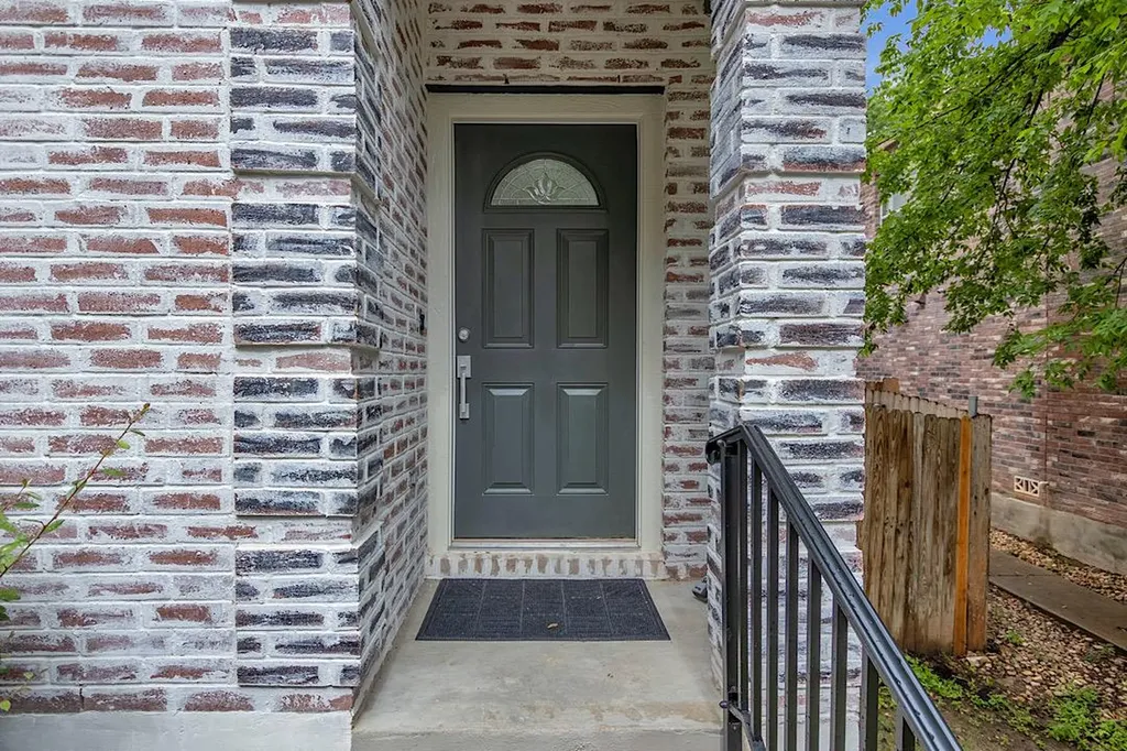 1413 Baffin Cove Round Rock TX 78664