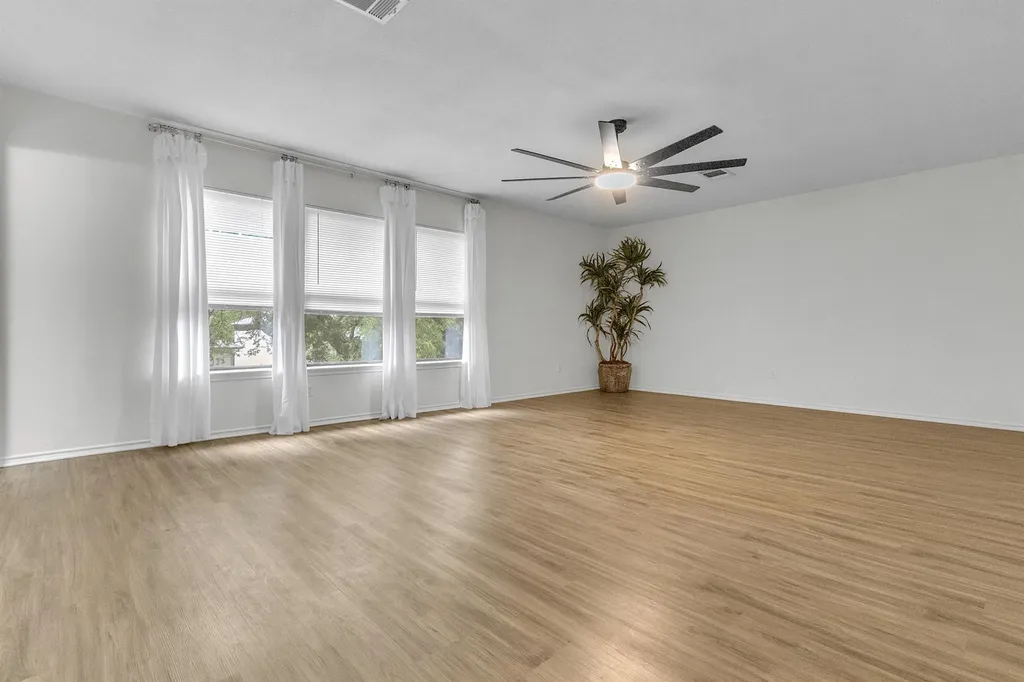 1413 Baffin Cove Round Rock TX 78664