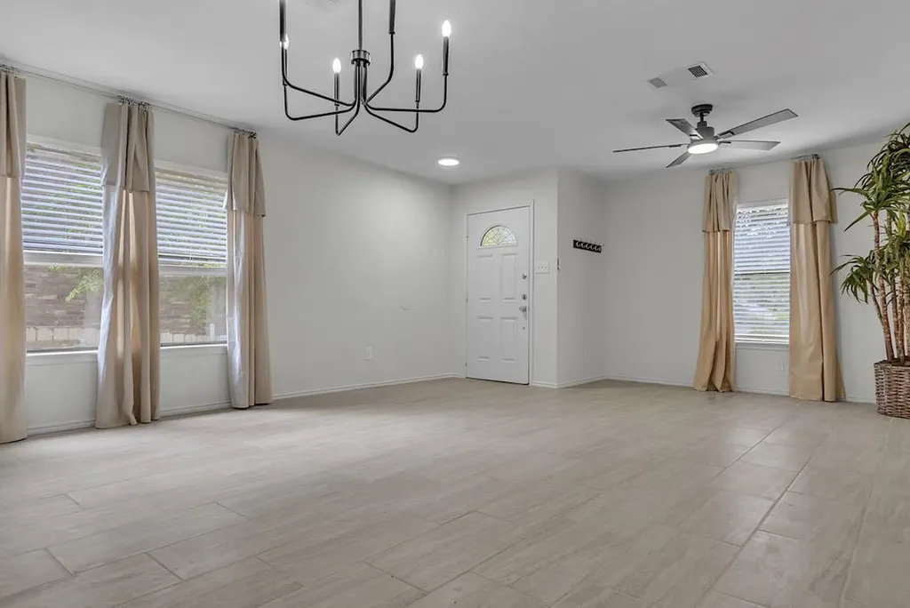 1413 Baffin Cove Round Rock TX 78664