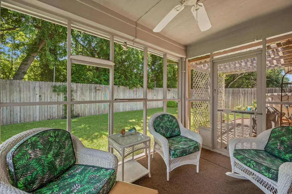 2103 Garrison Drive Leander TX 78641