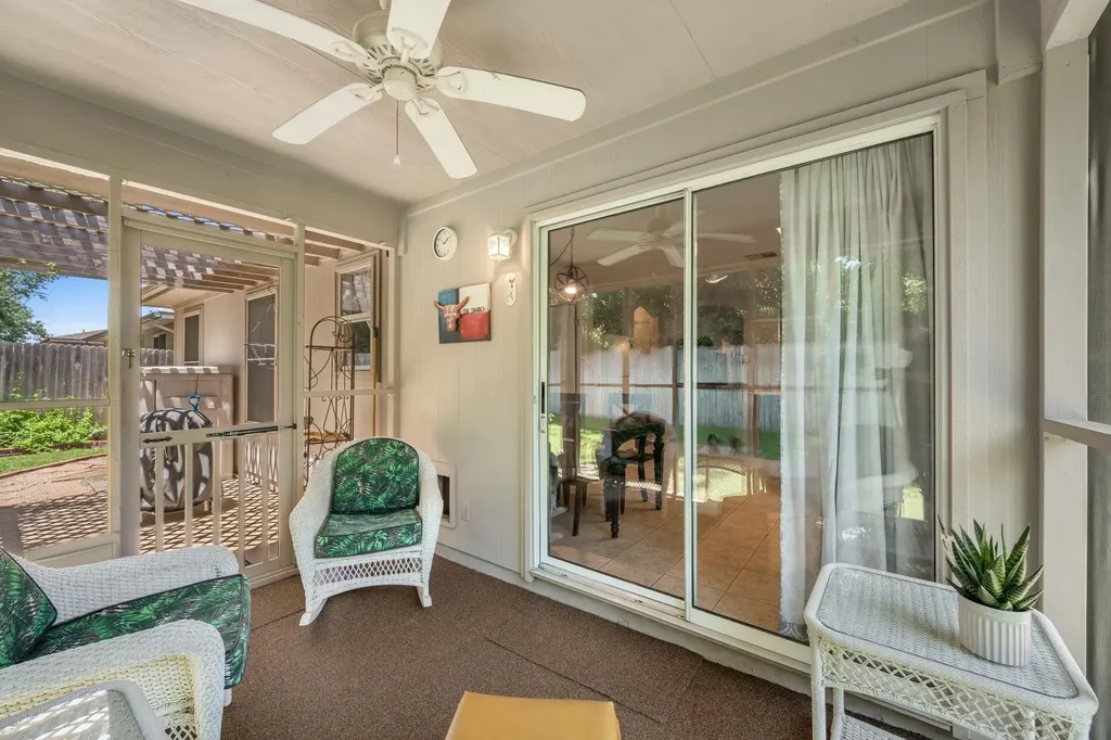 2103 Garrison Drive Leander TX 78641