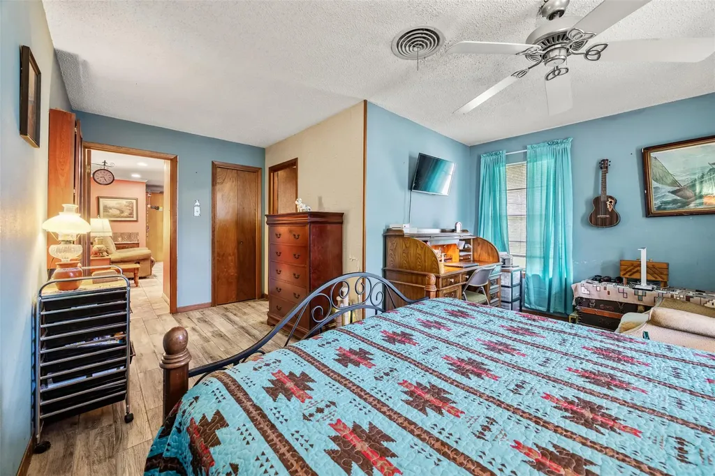 606 E Liberty Avenue Round Rock TX 78664