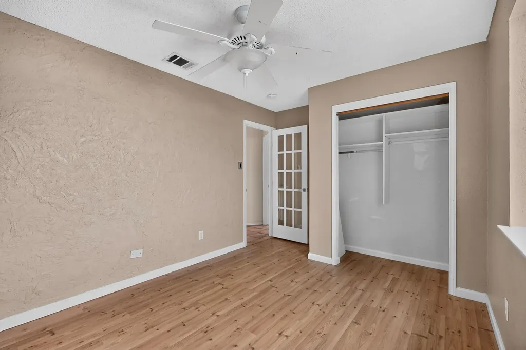 7441 Dallas Drive Austin TX 78729