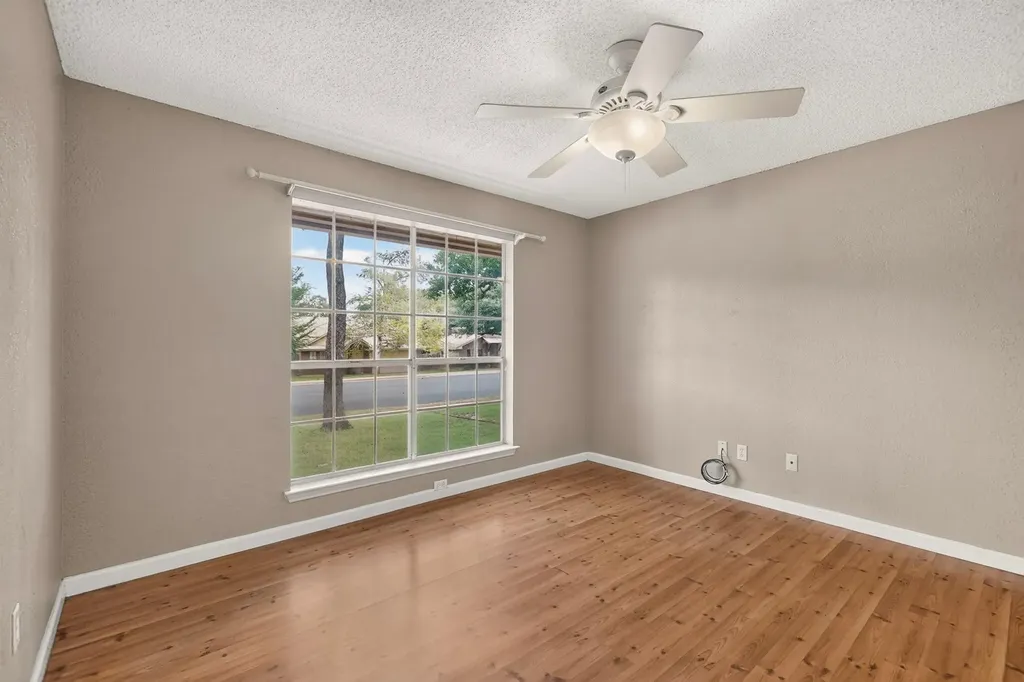 7441 Dallas Drive Austin TX 78729