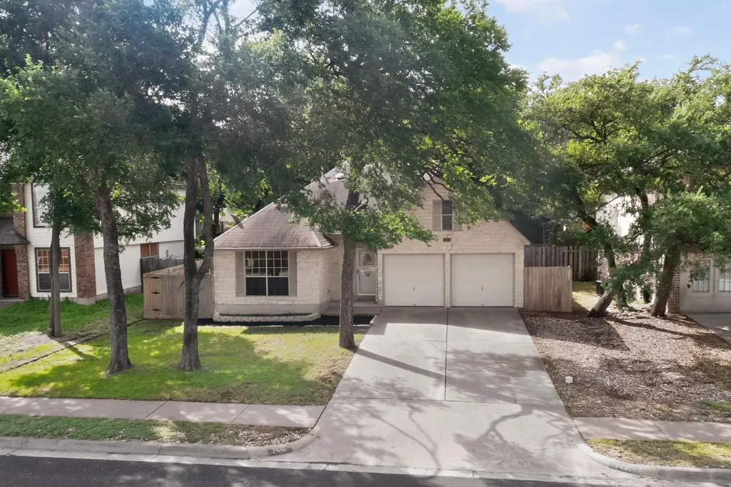 7441 Dallas Drive Austin TX 78729