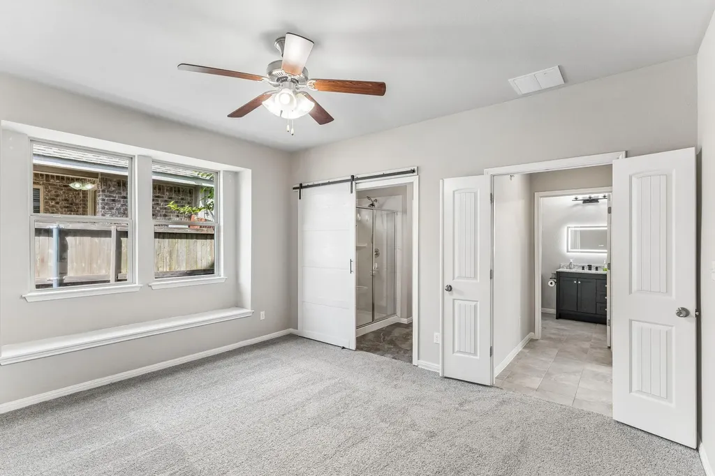 689 Nautical Loop Kyle TX 78640