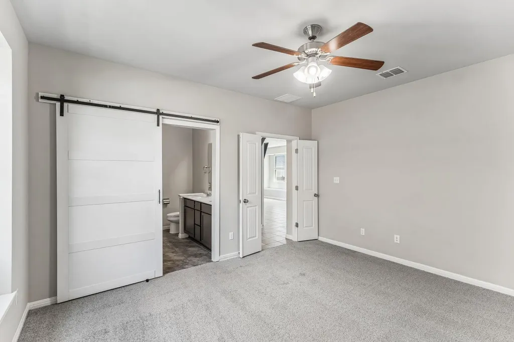 689 Nautical Loop Kyle TX 78640