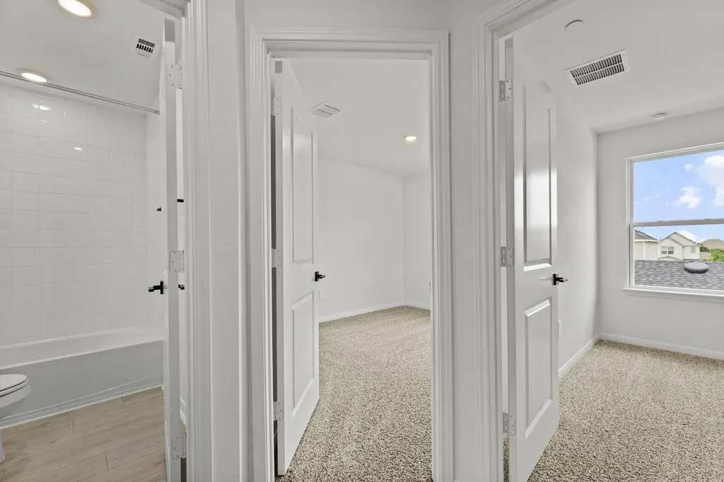 2535 Violet Theo Lane Round Rock TX 78665
