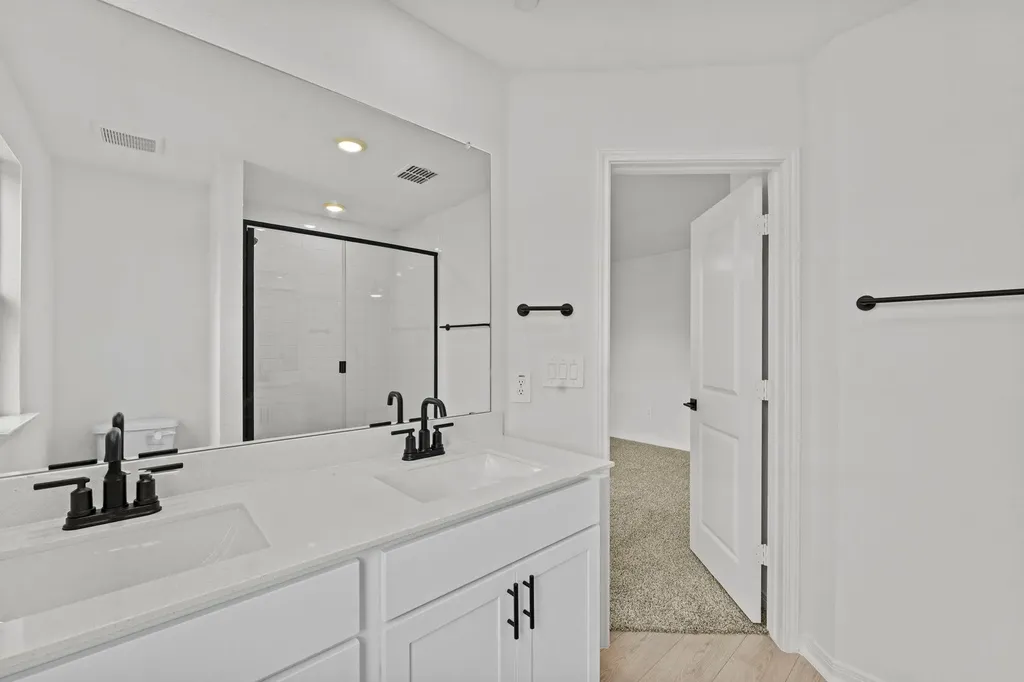 2535 Violet Theo Lane Round Rock TX 78665